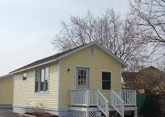Drake'S Island Resort & Cottages